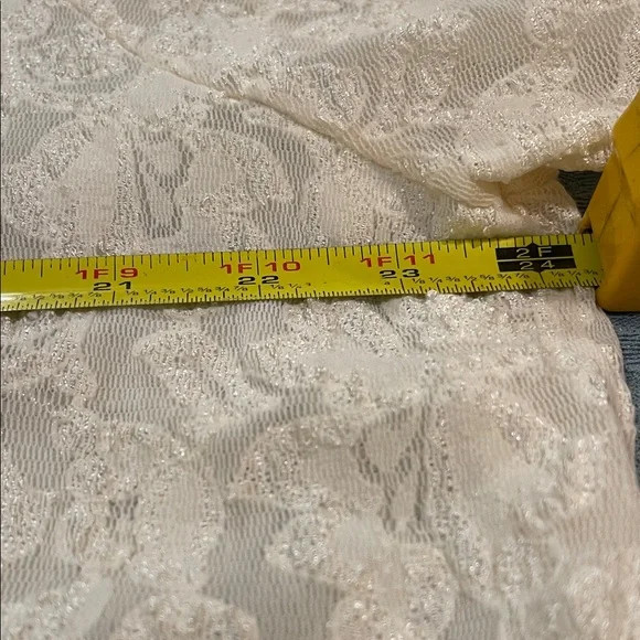 Venezia Clothing Co Elegant Cream Lace Women's Top Size 22/24 Pre-Loved elegance - Picture 7 of 9